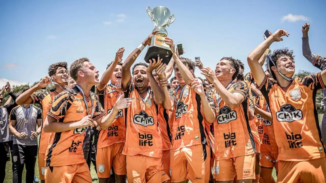 Laranja Mecânica campeão paranaense Sub-16 de 2025